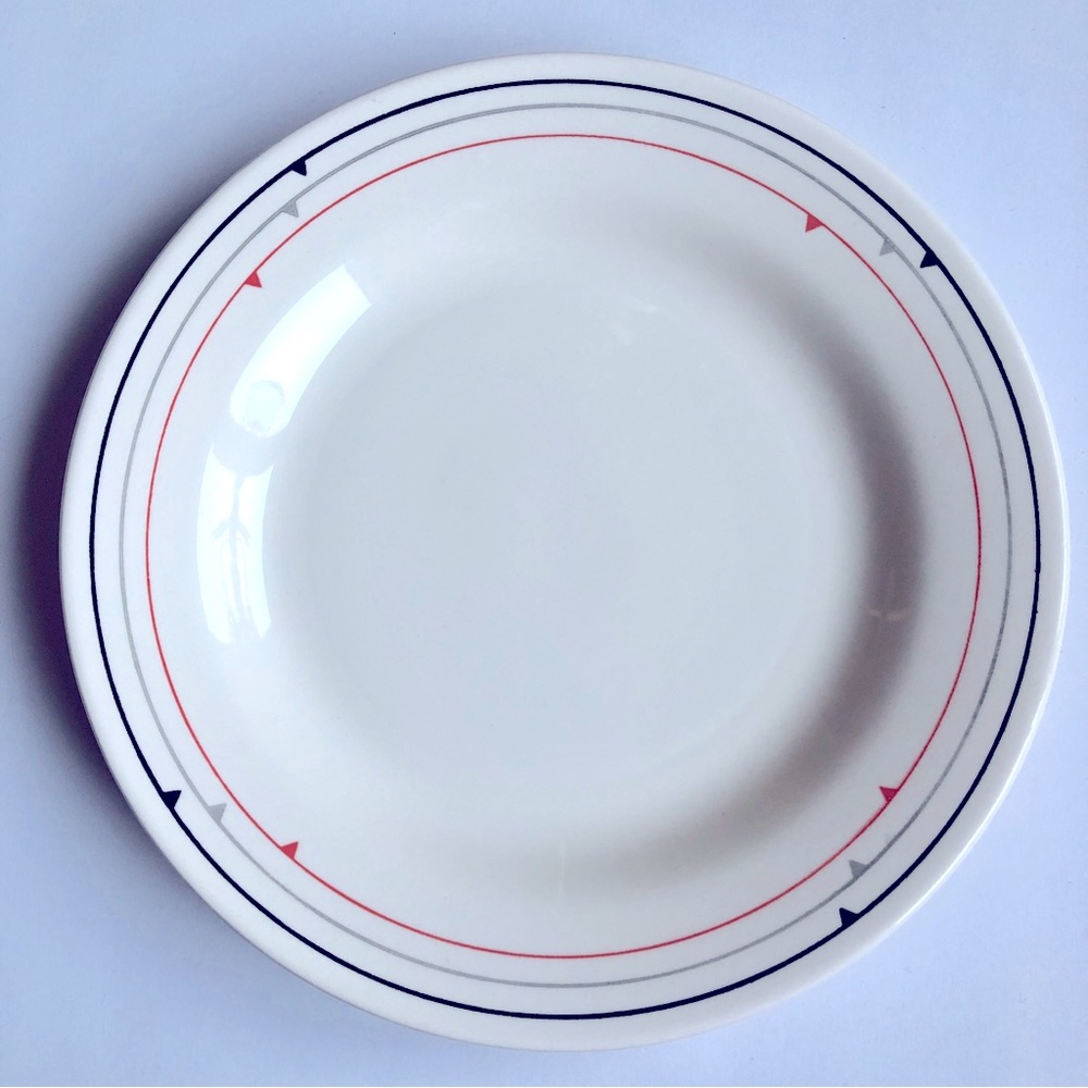 Vintage OXFORD Plate Round Dinner Dish 6840-2 White 9”, 1 Plate